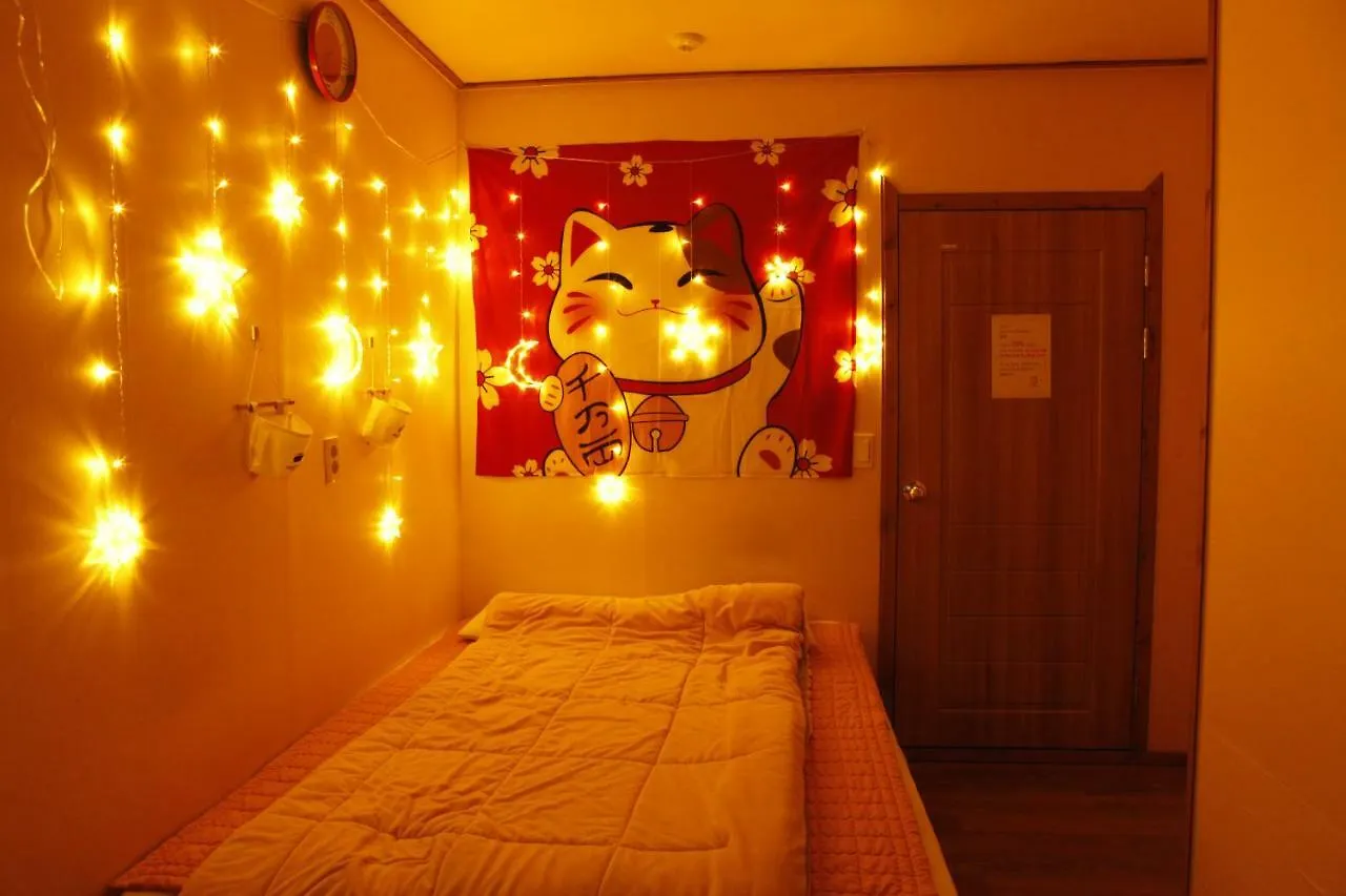 בית הארחה ג'גו Baozen Guesthouse