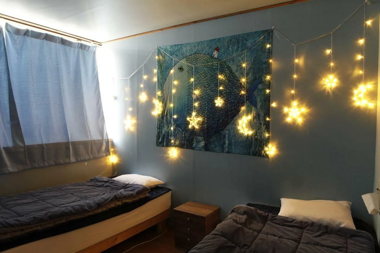 בית הארחה ג'גו Baozen Guesthouse