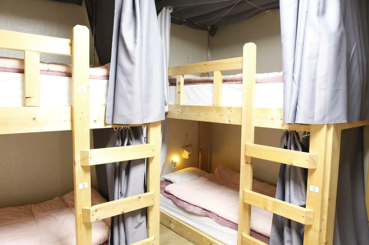ג'גו Baozen Guesthouse בית הארחה